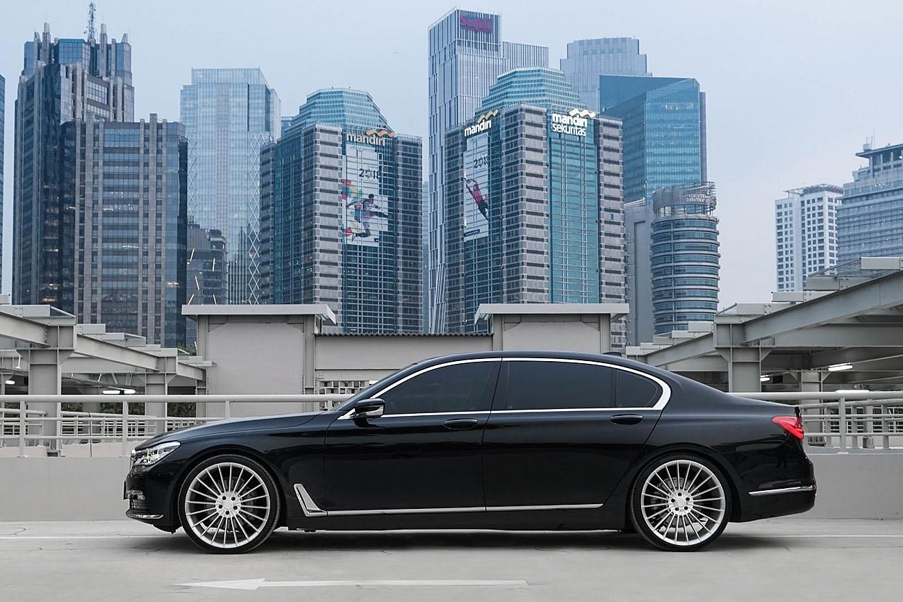 BMW 730Li With Forgiato Tecnica 11 Gallery 3